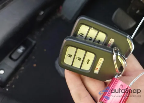 2015 Honda Accord Ex-L from USA, damaged, VIN 1HGCR2F81FA102861